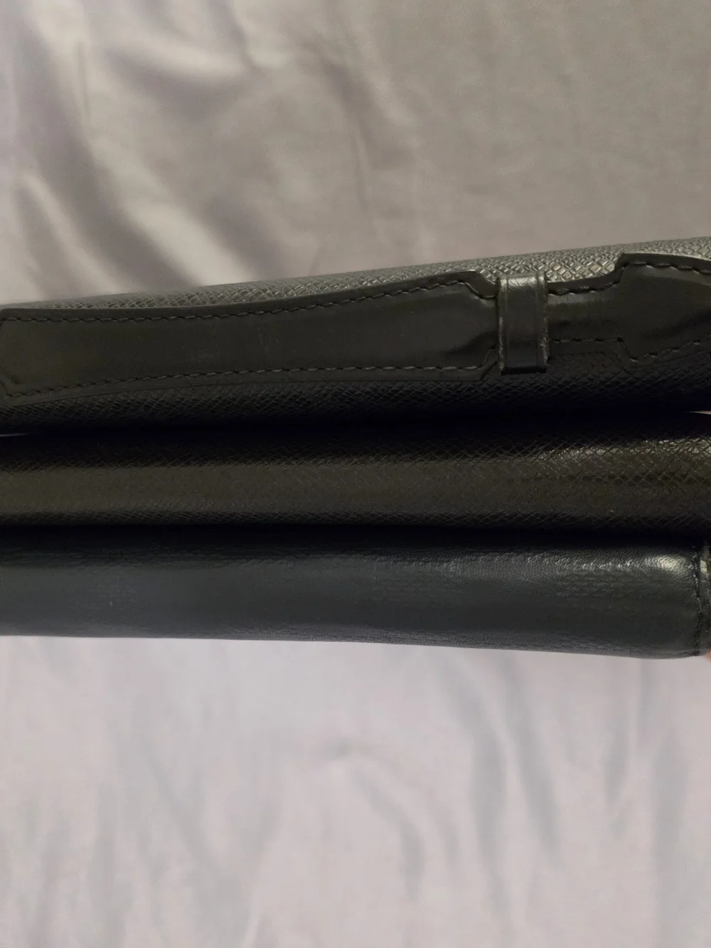 Louis Vuitton Atol And 2 Verticle Zippy Wallet